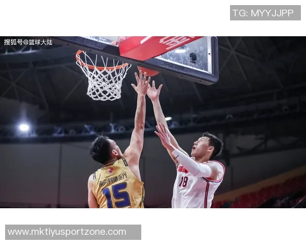 杜普里斯状态低迷5投1中仅得2分三分球全失正负值惨淡6 杜普里斯状态低迷5投1中仅得2分三分球全失正负值惨淡6